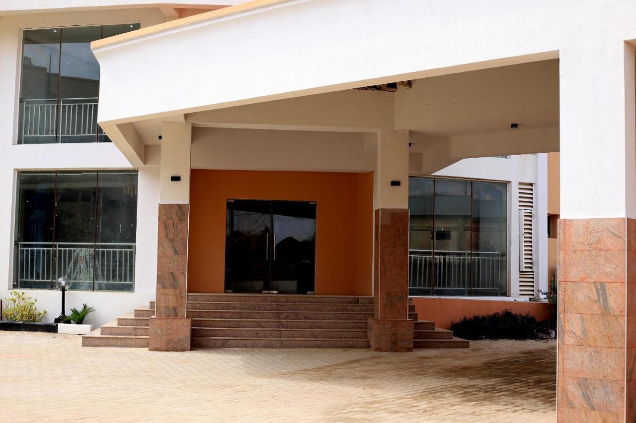 Guest Pride Hotel Kano Kültér fotó