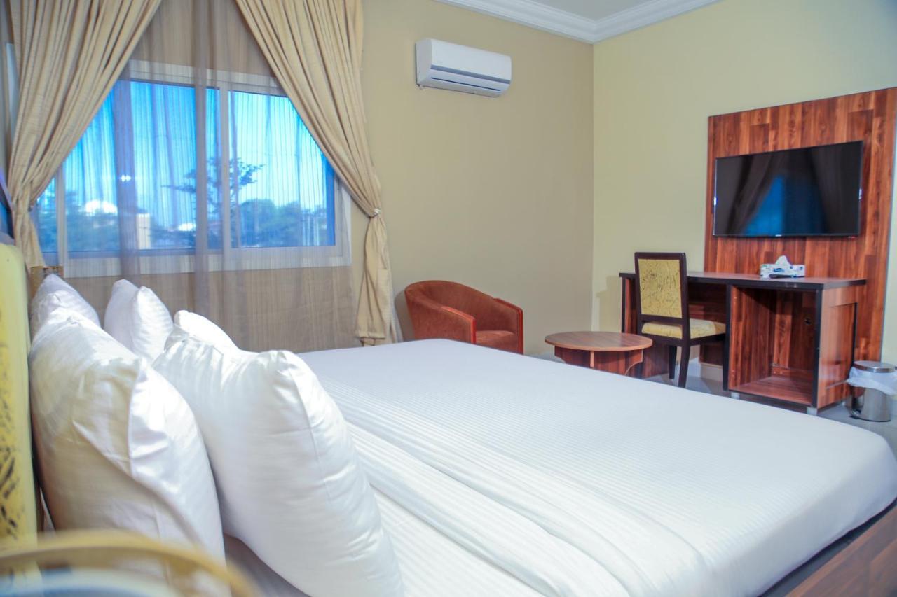 Guest Pride Hotel Kano Kültér fotó