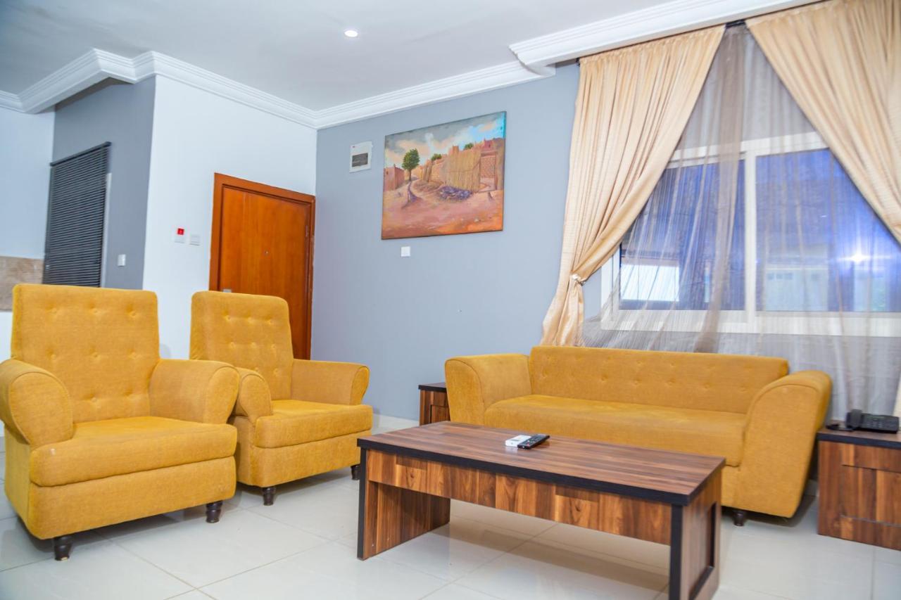 Guest Pride Hotel Kano Kültér fotó